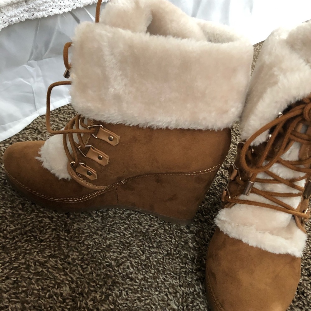 Unionbay Brown Boots Faux Fur Wedge